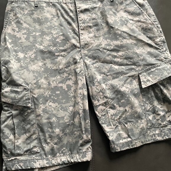 Men's Military Cargo Shorts - 3PK - Picture 12 of 16